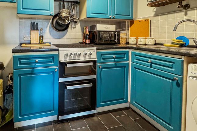 22 Windlesham Court, Worthing Road, Littlehampton photo 4