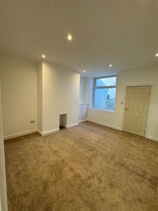 5, Cardwell Street, Padiham photo 4