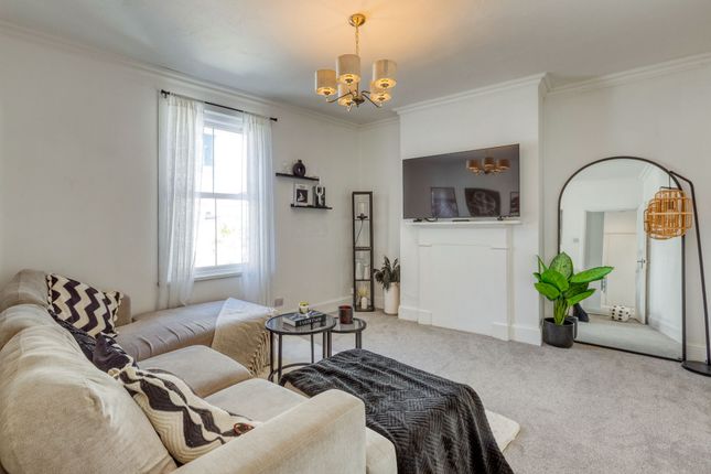 Flat 2b, 75 New Street, Jersey photo 2