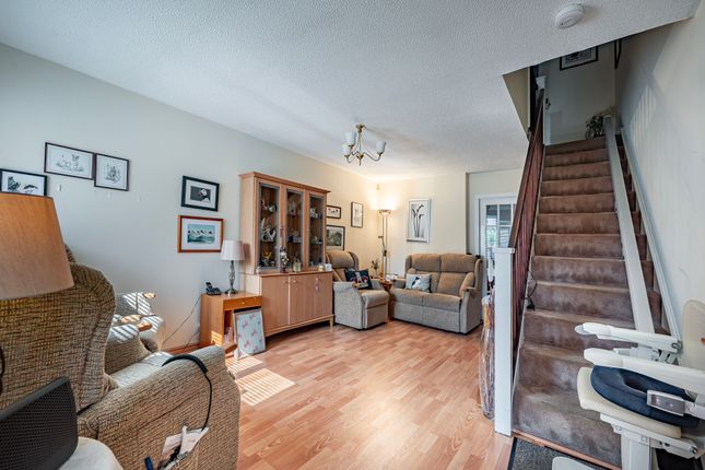 8 Strathkelvin Avenue, Bishopbriggs,, Glasgow photo 4