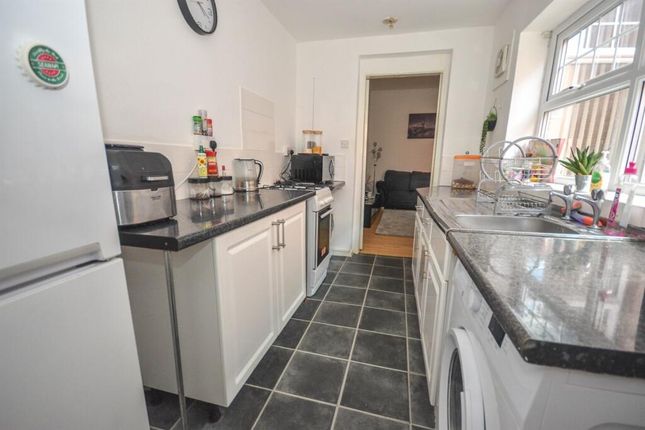 6, Reading Road, South Shields photo 5
