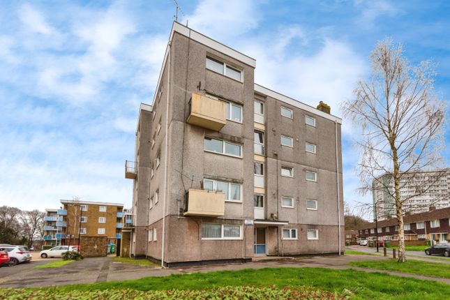 Thumbnail Flat for sale in Lydgate Road, Southampton, Hampshire