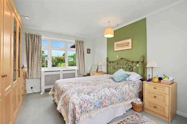 15, Richmond Gardens, Nottingham photo 4