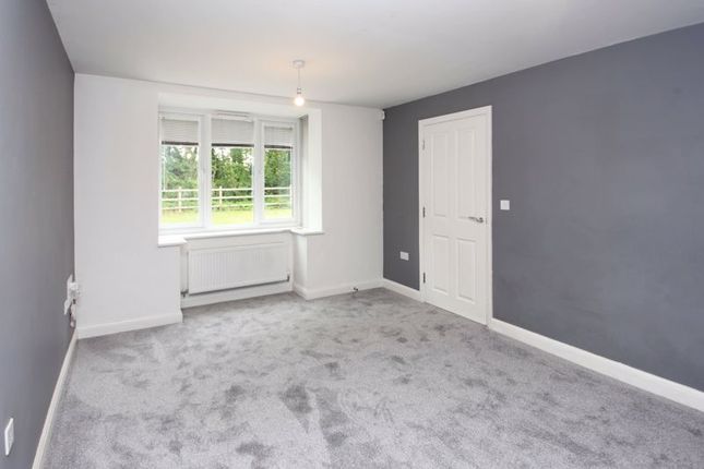 58, Wooding Drive, Telford photo 3