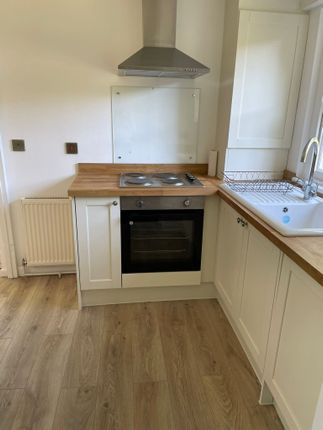 5 Upton Cottages, Vale Road, Broadstairs photo 4