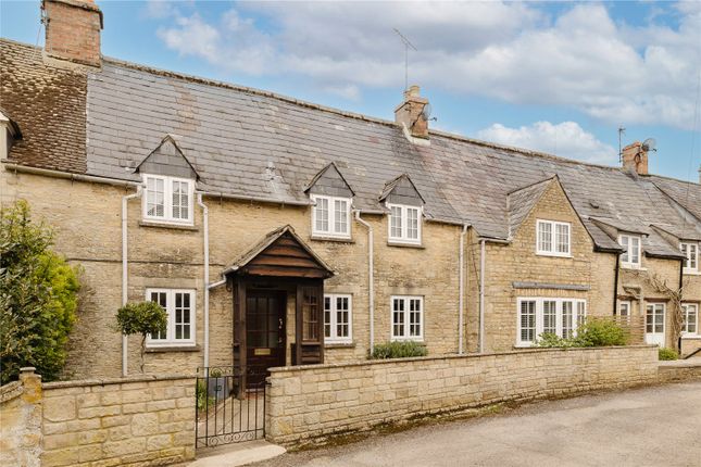 3-bed house on Yeomans Place,, The Terrace, Milton-under-Wychwood, £475,000
