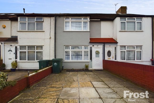 Thumbnail Terraced house for sale in Ravensbourne Avenue, Staines-Upon-Thames, Surrey