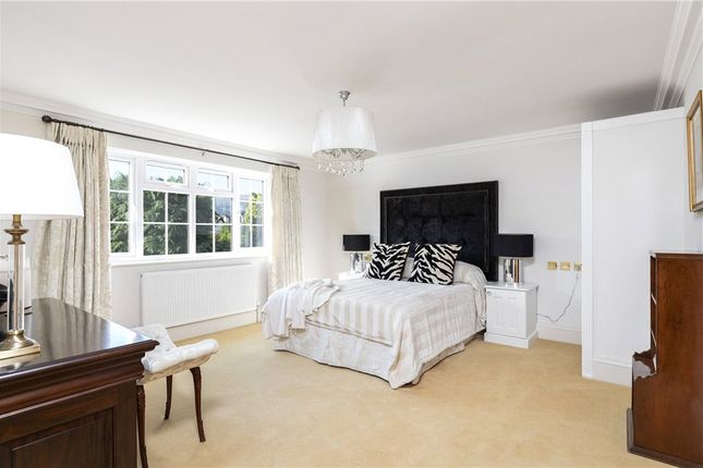 Detached house for sale in Gilstead Way, Ilkley, West Yorkshire