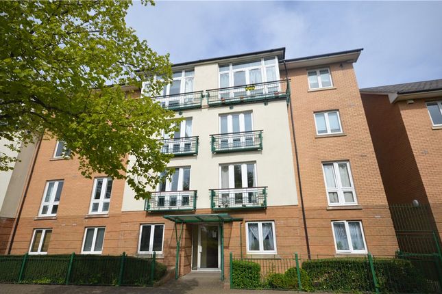 2 bed flat for sale in Vellacott Close, Cardiff Bay, Cardiff CF10