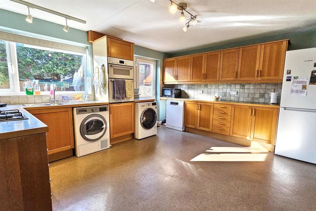 20, Launde Road, Leicester photo 4
