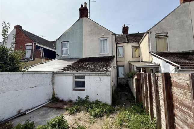 64, Beatrice Street, Swindon photo 2