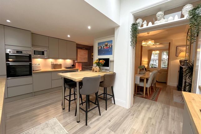 11, Avenue Road, Dorset photo 2