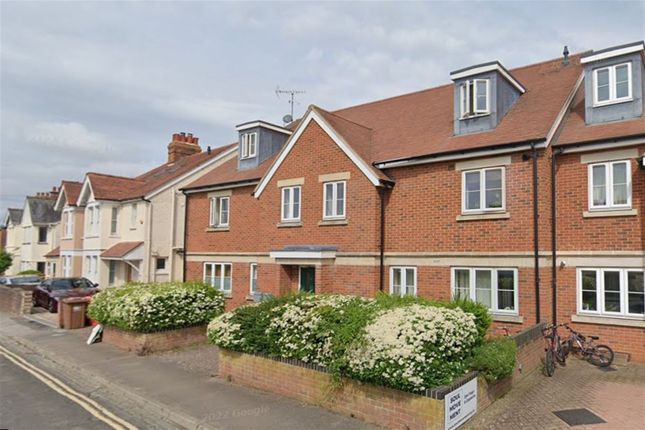 Thumbnail Flat to rent in Bateman Street, Headington, Oxford