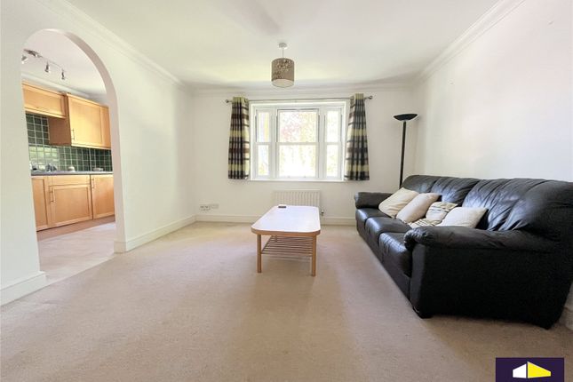 Thumbnail Flat to rent in Normandie Court, Croxted Road, London
