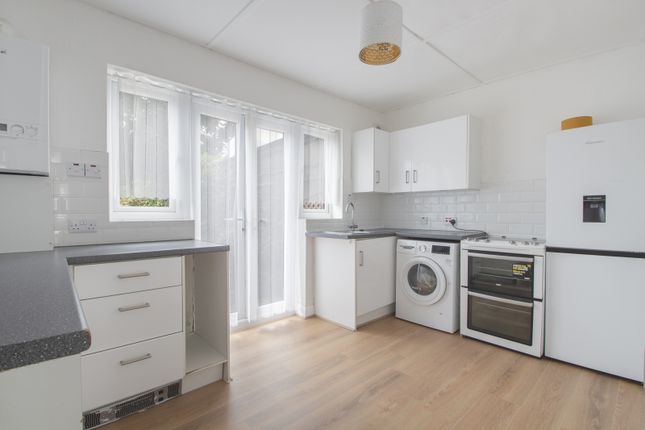 23, Monmouth Close, WELLING photo 3