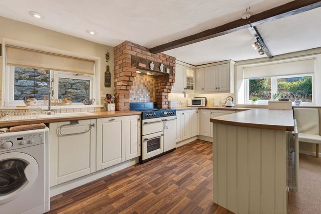 14, Doctors Lane, Great Doddington photo 4
