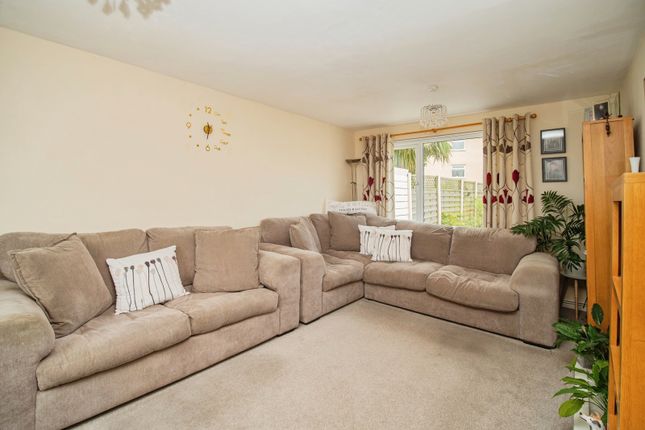 8, Grangecroft Road, Dorset photo 4