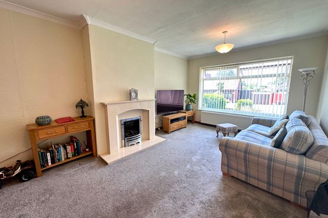 5, Johnson Avenue, Wolverhampton photo 2