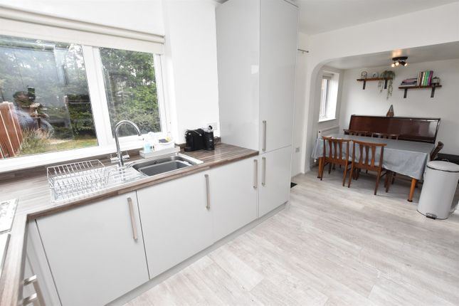 57, Meadow Lane, Newhall, Swadlincote photo 5