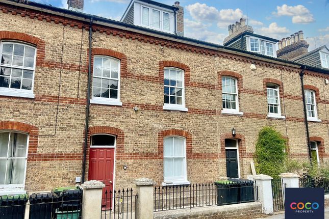 1-bed flat on Room 3 6 Wollaston Road, Dorchester, Dorset, £875/mo