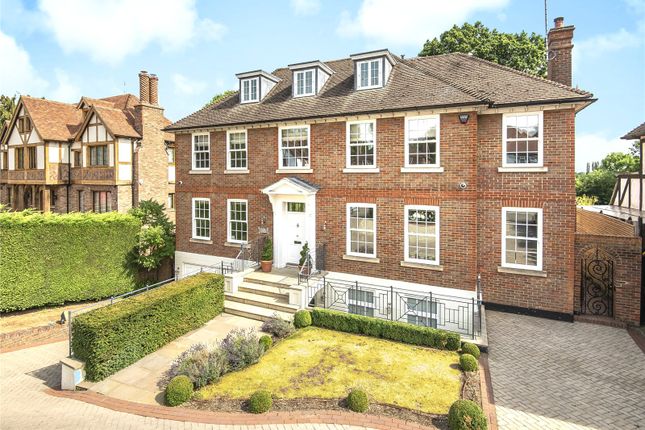 Thumbnail Detached house for sale in Pine Grove, Totteridge, London