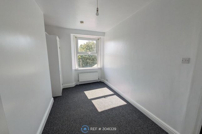 Flat, St Leo Place, Plymouth photo 3