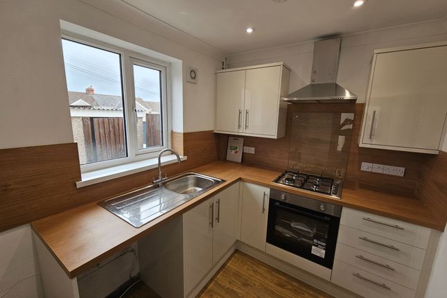 165 Manselton Rd, Manselton, Swansea photo 3