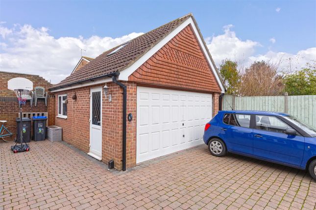 Detached house for sale in Kingfisher Close, Worthing
