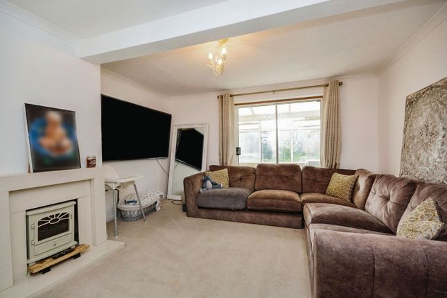 End terrace house for sale in Oxford Meadow, Sible Hedingham, Halstead