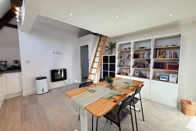 Flat 10a, Boothroyd, Sale photo 3