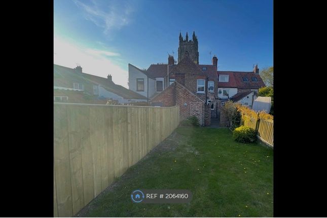 Terraced house to rent in Church Lane, Driffield