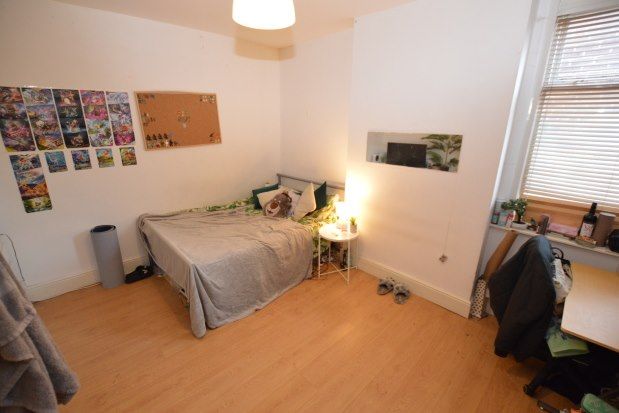 Thumbnail End terrace house to rent in Ecclesall Road, Sheffield