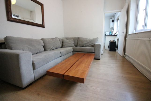 4-bed terraced on 41, Tewkesbury Street, Cardiff, £2,100/mo
