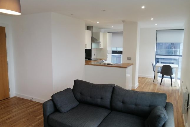 909, Block B, Manchester Waters, 3, Pomona Strand, Manchester photo 2