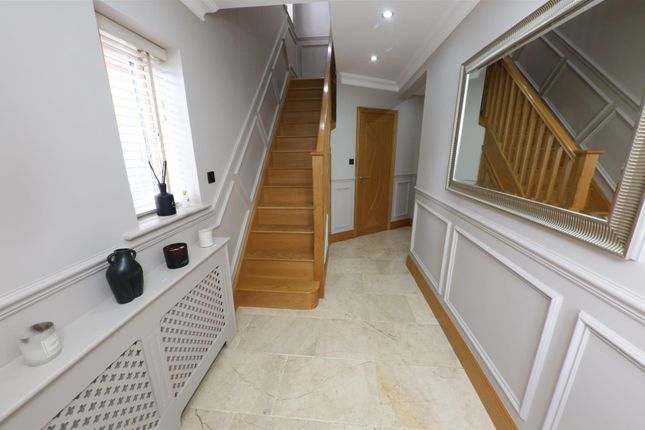 43, Long Edge Lane, Doncaster photo 4