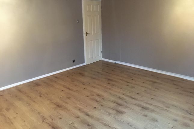 261, CARDIFF photo 2
