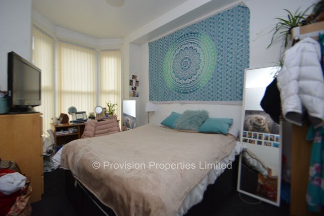 Hessle View, Hyde Park photo 5