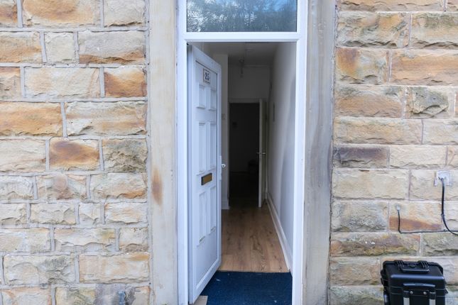 25, Barley Street, Burnley photo 4