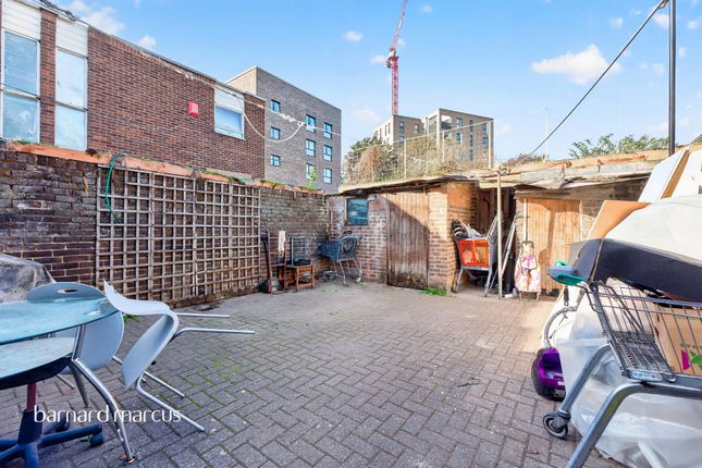 91, Manor Grove, London photo 3