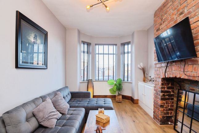 14, High Peak Street, Manchester photo 3