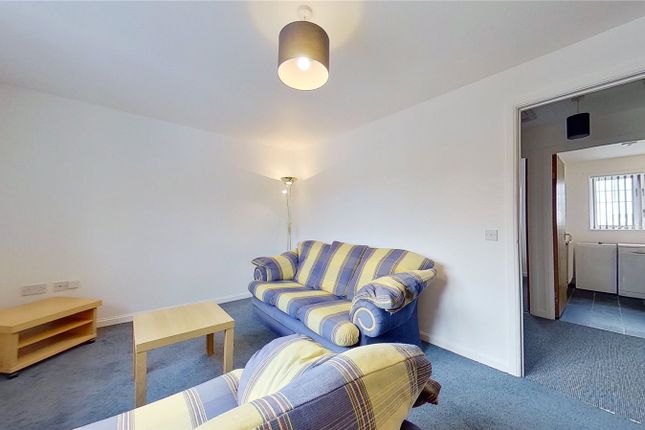 96, Morvenside, Edinburgh photo 3
