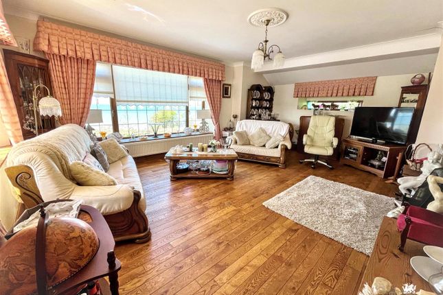 Old Vicarage, St. Ishmael's, Ferryside photo 3