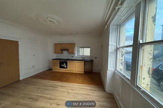 Flat, Belle Isle St, Workington photo 5