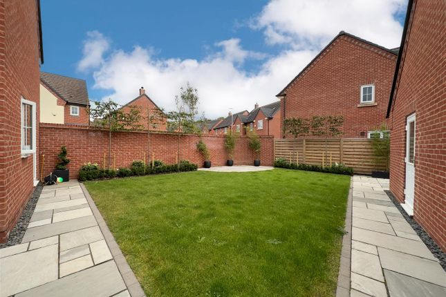 Property for sale in Beck Crescent, Loughborough