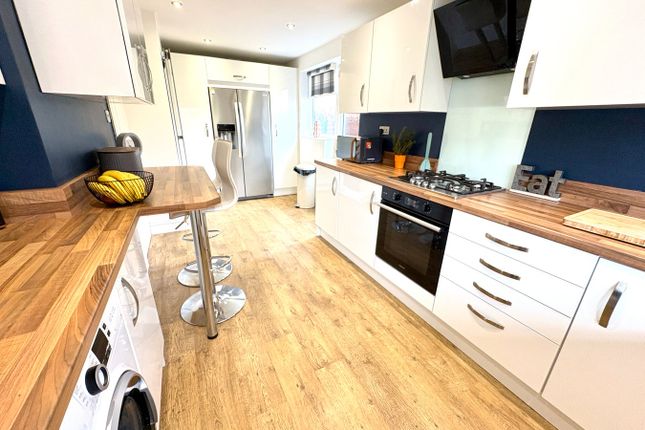 18, Cromford Way, Leicester photo 3
