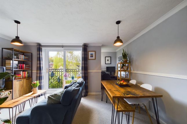 Flat for sale in Butlers Walk, St. George, Bristol