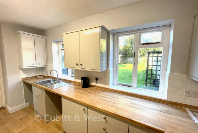 13, Glebe Road, Haywards Heath photo 3