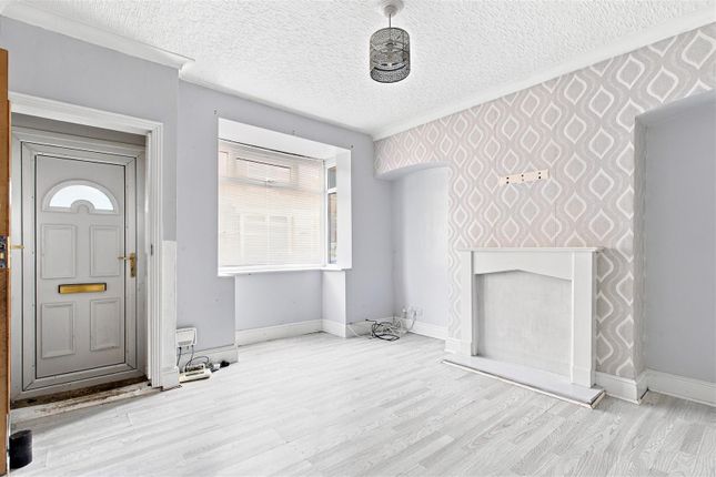 8, Meadow Vale, Hull photo 4