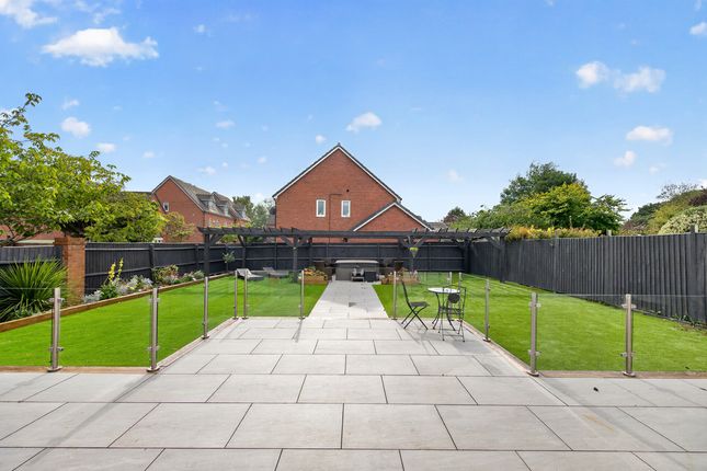 Sketchley Road, Hinckley photo 3