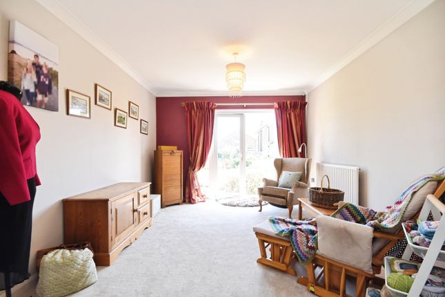 86, Feering Hill, Colchester photo 4